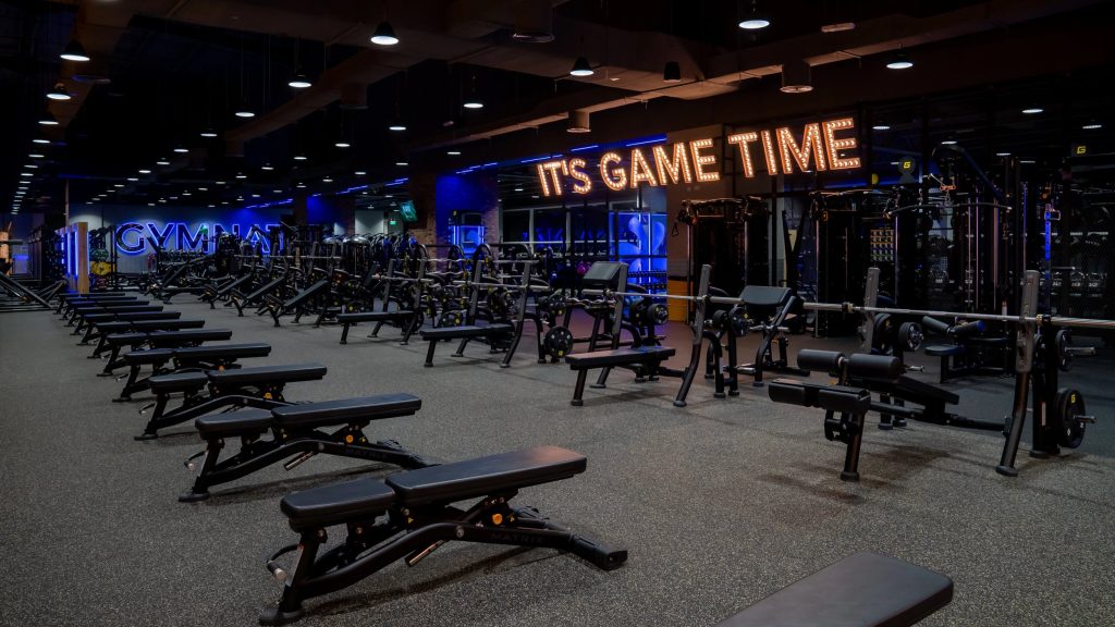 A fully equipped fitness space